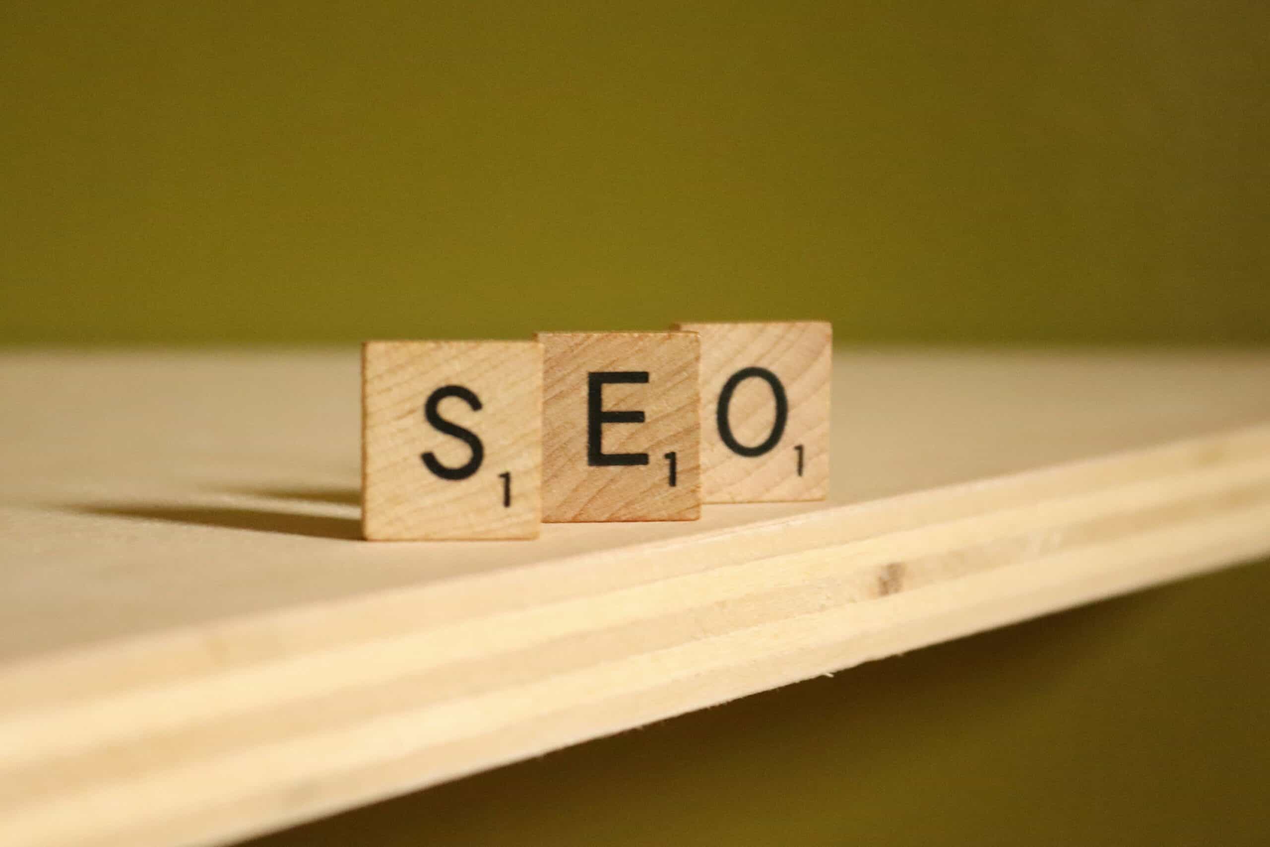 SEO Grundlagen für Kleinunternehmen: Wie du mit einfachen SEO Tipps online erfolgreich wirst